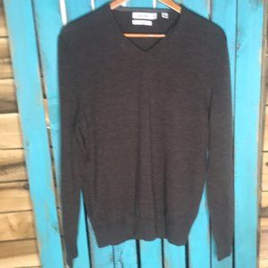 Calvin Klein v neck sweater gray merino wool size Large very thin